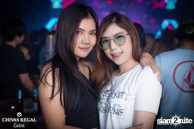 Lit Lords ที่ ดิฟเฟอร์ ผับ พัทยา — photo 72