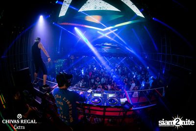 Lit Lords ที่ ดิฟเฟอร์ ผับ พัทยา — photo 91