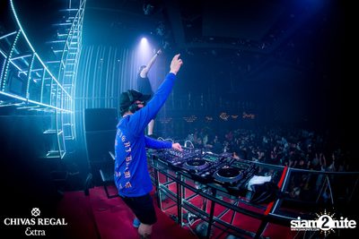 Lit Lords ที่ ดิฟเฟอร์ ผับ พัทยา — photo 94