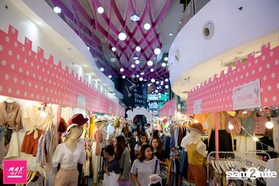 Sweat16 x Pod Mini Concert at Castle Pink Market — photo 11
