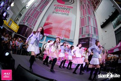 Sweat16 x Pod Mini Concert at Castle Pink Market — photo 82