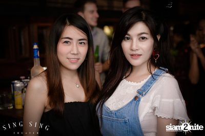 BLING IT กับ Bangkok Invaders ที่ ซิง ซิง เธียเตอร์ — photo 7