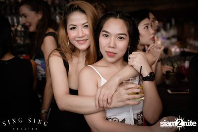 BLING IT กับ Bangkok Invaders ที่ ซิง ซิง เธียเตอร์ — photo 8