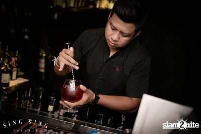 BLING IT กับ Bangkok Invaders ที่ ซิง ซิง เธียเตอร์ — photo 21