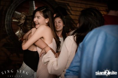 BLING IT กับ Bangkok Invaders ที่ ซิง ซิง เธียเตอร์ — photo 26
