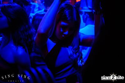 BLING IT กับ Bangkok Invaders ที่ ซิง ซิง เธียเตอร์ — photo 40