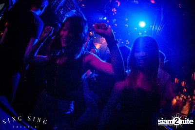 BLING IT กับ Bangkok Invaders ที่ ซิง ซิง เธียเตอร์ — photo 49