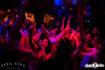 BLING IT กับ Bangkok Invaders ที่ ซิง ซิง เธียเตอร์ — photo 51