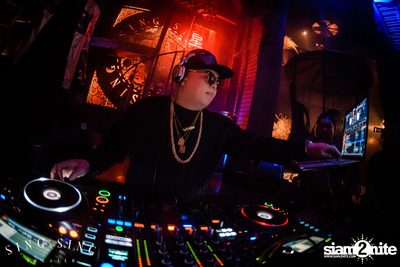 BLING IT กับ Bangkok Invaders ที่ ซิง ซิง เธียเตอร์ — photo 56