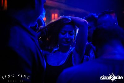 BLING IT กับ Bangkok Invaders ที่ ซิง ซิง เธียเตอร์ — photo 74