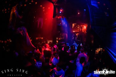 BLING IT กับ Bangkok Invaders ที่ ซิง ซิง เธียเตอร์ — photo 84