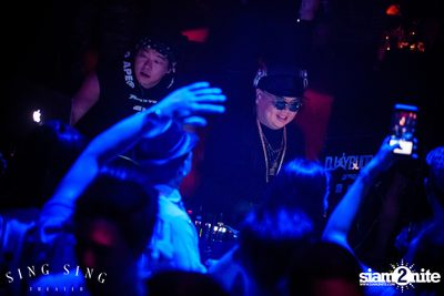 BLING IT กับ Bangkok Invaders ที่ ซิง ซิง เธียเตอร์ — photo 89