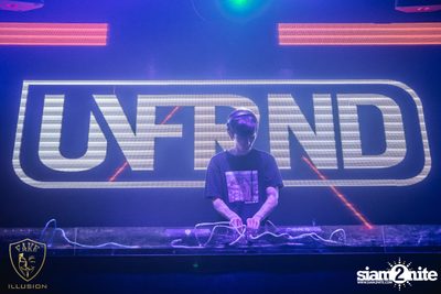 KrackFlowFuture นำเสนอ Hard House Bass ที่ เฟค อิลลูชั่น — photo 3