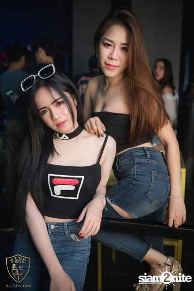 KrackFlowFuture นำเสนอ Hard House Bass ที่ เฟค อิลลูชั่น — photo 32