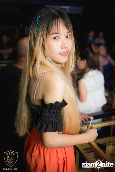 KrackFlowFuture นำเสนอ Hard House Bass ที่ เฟค อิลลูชั่น — photo 57