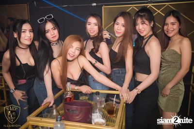 KrackFlowFuture นำเสนอ Hard House Bass ที่ เฟค อิลลูชั่น — photo 77