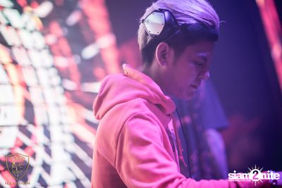 KrackFlowFuture นำเสนอ Hard House Bass ที่ เฟค อิลลูชั่น — photo 85