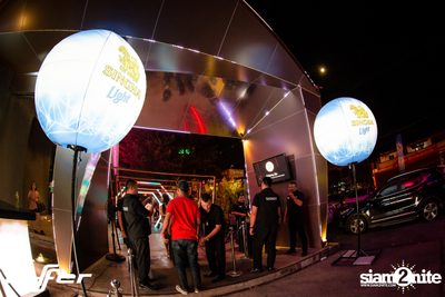 Light It Up Party ที่ ดิฟเฟอร์ ผับ พัทยา — photo 6