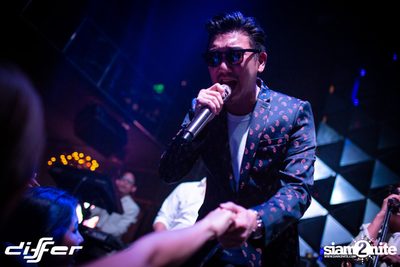 Light It Up Party ที่ ดิฟเฟอร์ ผับ พัทยา — photo 33