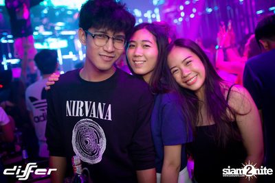 Light It Up Party ที่ ดิฟเฟอร์ ผับ พัทยา — photo 55