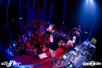 Light It Up Party ที่ ดิฟเฟอร์ ผับ พัทยา — photo 73
