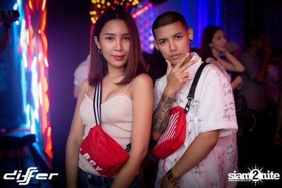 Light It Up Party ที่ ดิฟเฟอร์ ผับ พัทยา — photo 75