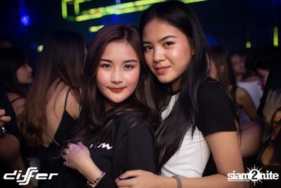 Light It Up Party ที่ ดิฟเฟอร์ ผับ พัทยา — photo 79