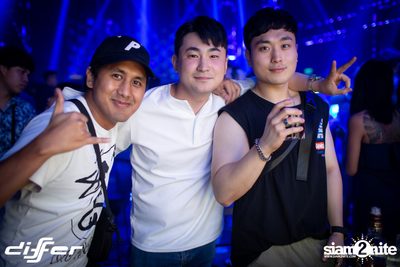Light It Up Party ที่ ดิฟเฟอร์ ผับ พัทยา — photo 103
