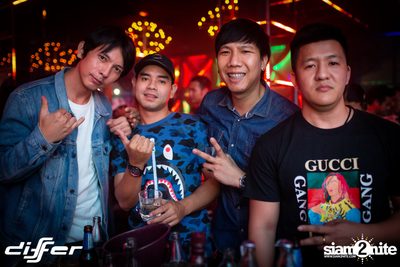 Light It Up Party ที่ ดิฟเฟอร์ ผับ พัทยา — photo 104