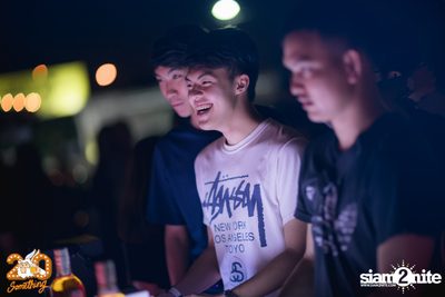 20somethingbar: SADturday Party w/ Portrait x O-Pavee — photo 17