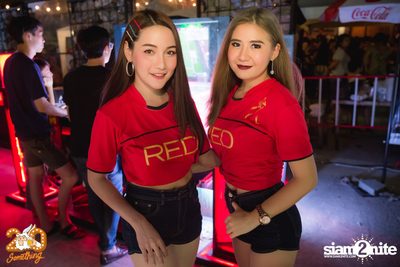 20somethingbar: SADturday Party w/ Portrait x O-Pavee — photo 19