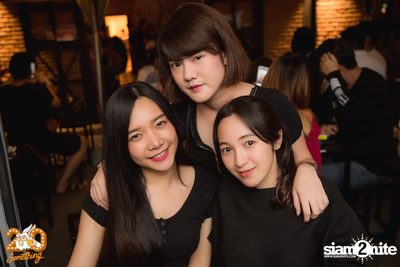 20somethingbar: SADturday Party w/ Portrait x O-Pavee — photo 41