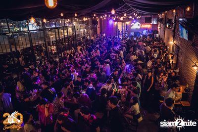 20somethingbar: SADturday Party w/ Portrait x O-Pavee — photo 75