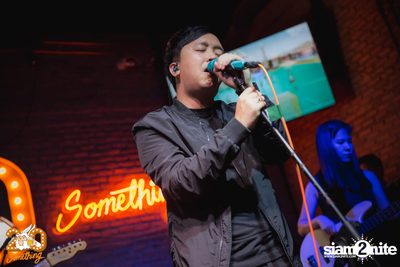 20somethingbar: SADturday Party w/ Portrait x O-Pavee — photo 102