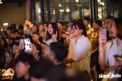 20somethingbar: SADturday Party w/ Portrait x O-Pavee — photo 106