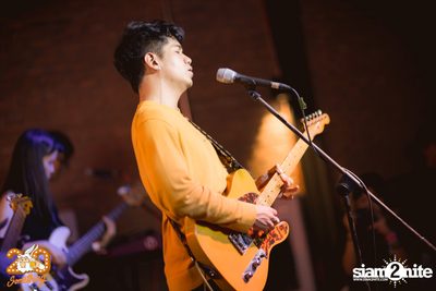 20somethingbar: SADturday Party w/ Portrait x O-Pavee — photo 139