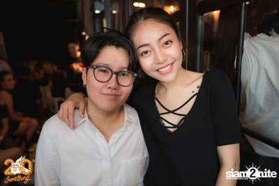 20somethingbar: SADturday Party w/ Portrait x O-Pavee — photo 169