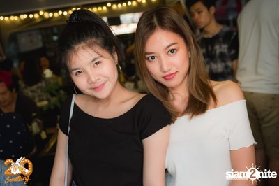 20somethingbar: SADturday Party w/ Portrait x O-Pavee — photo 176