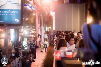 Saturday Night at AINU Bar, Thonglor — photo 10