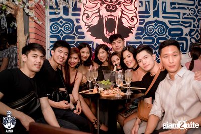 Saturday Night at AINU Bar, Thonglor — photo 12