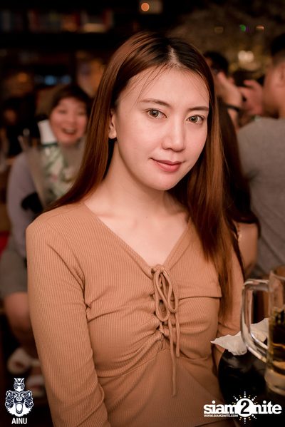 Saturday Night at AINU Bar, Thonglor — photo 13