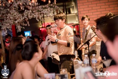 Saturday Night at AINU Bar, Thonglor — photo 27
