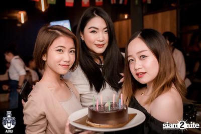 Saturday Night at AINU Bar, Thonglor — photo 34
