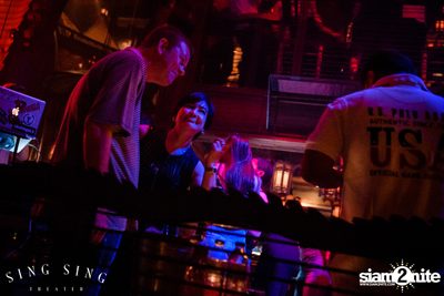 BLING IT กับ Bangkok Invaders ที่ ซิง ซิง เธียเตอร์ — photo 20