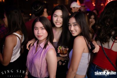 BLING IT กับ Bangkok Invaders ที่ ซิง ซิง เธียเตอร์ — photo 34