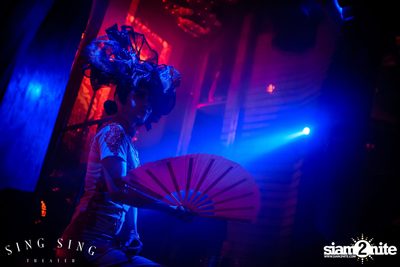 BLING IT กับ Bangkok Invaders ที่ ซิง ซิง เธียเตอร์ — photo 44