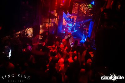 BLING IT กับ Bangkok Invaders ที่ ซิง ซิง เธียเตอร์ — photo 46