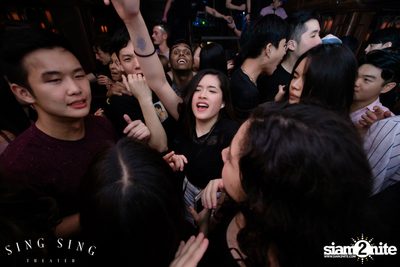 BLING IT กับ Bangkok Invaders ที่ ซิง ซิง เธียเตอร์ — photo 72
