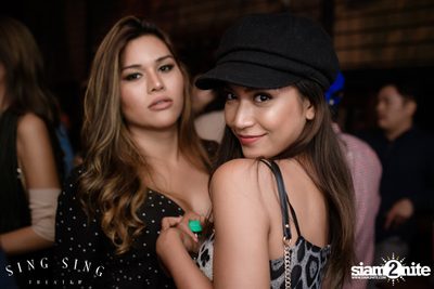 BLING IT กับ Bangkok Invaders ที่ ซิง ซิง เธียเตอร์ — photo 77
