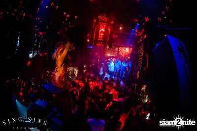 BLING IT กับ Bangkok Invaders ที่ ซิง ซิง เธียเตอร์ — photo 80